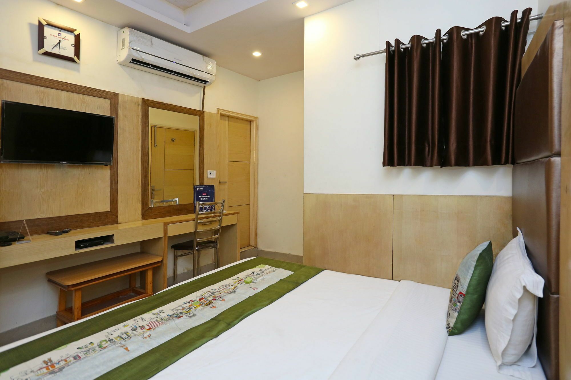Oyo 9233 Hotel Cottage Lord Krishna New Delhi Exterior photo