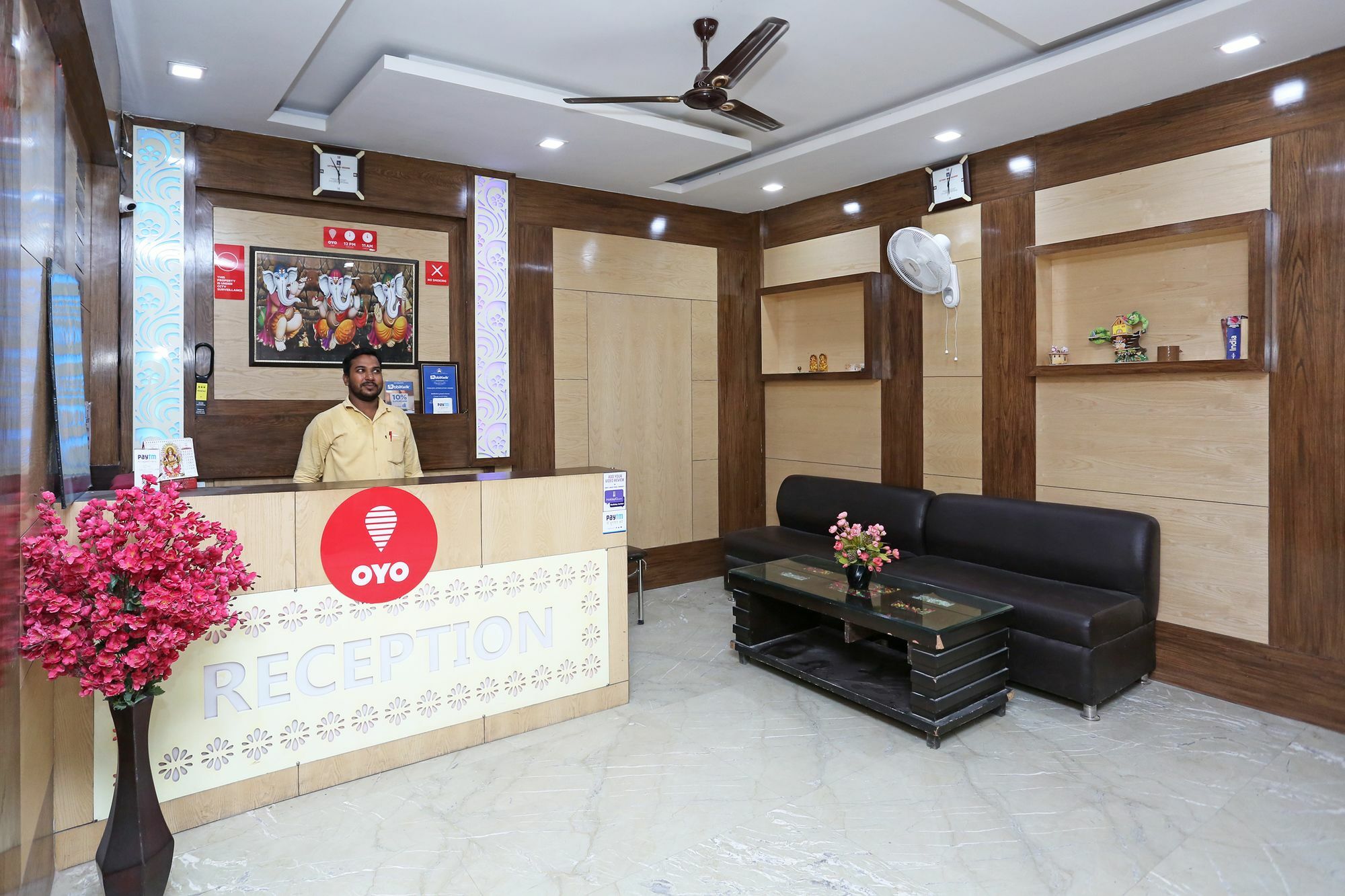 Oyo 9233 Hotel Cottage Lord Krishna New Delhi Exterior photo